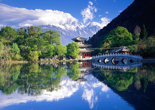 Công viên Hắc Long Đàm – Bức tranh thiên nhiên tuyệt đẹp của Lệ Giang