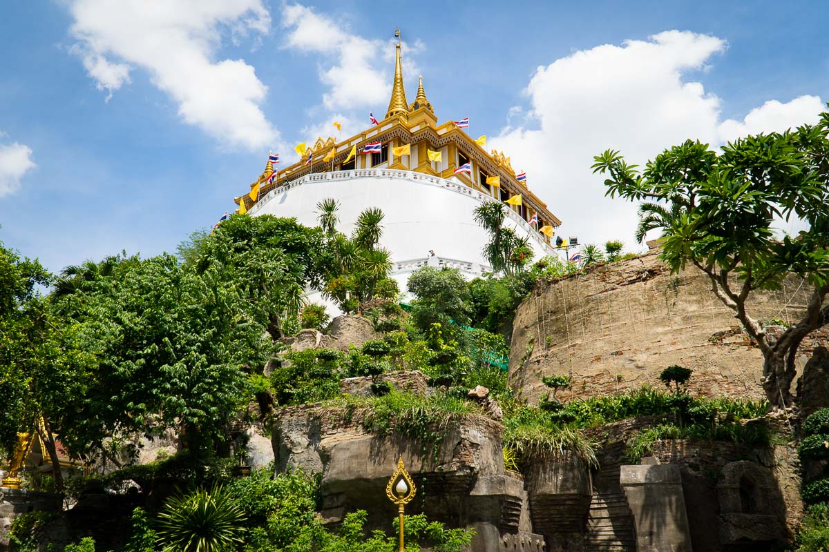The Golden Mount Temple - Bangkok''s Amazing Sunset Spot - Worldwide Walkers
