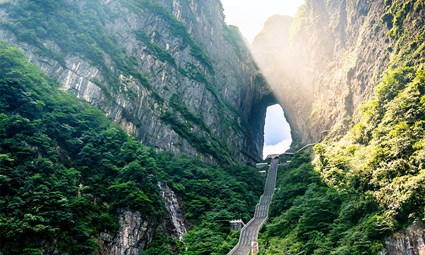 CHÙM TOUR KHÁM PHÁ SẮC MÀU TRUNG HOA PHƯỢNG HOÀNG CỔ TRẤN - TRƯƠNG GIA GIỚI – ÂN THI